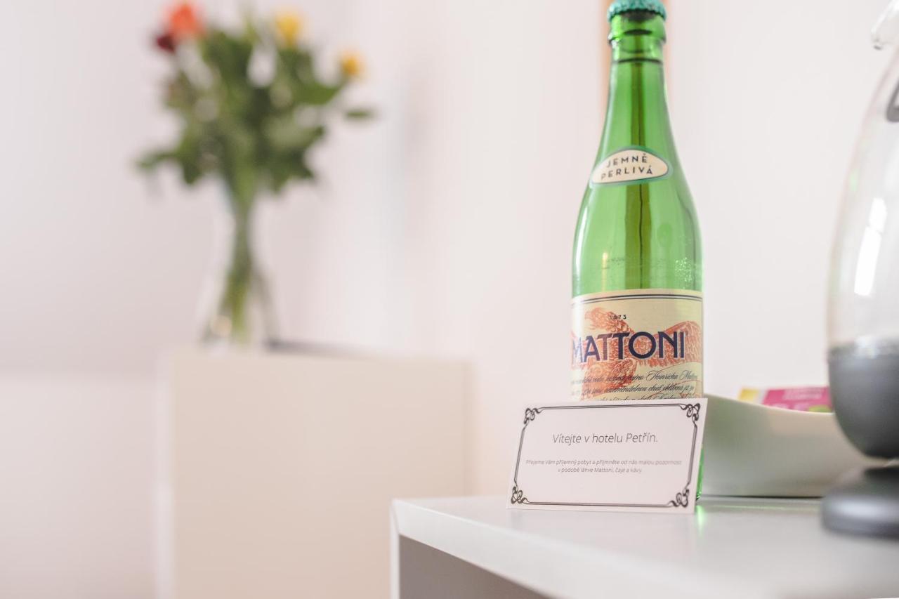 Hotel Petrin Jablonec nad Nisou Kültér fotó