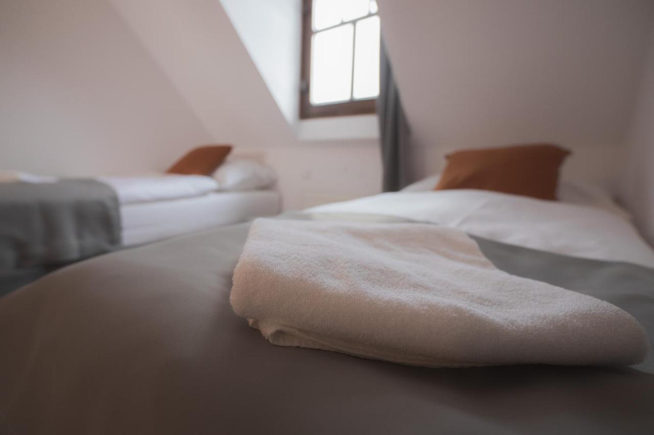 Hotel Petrin Jablonec nad Nisou Kültér fotó