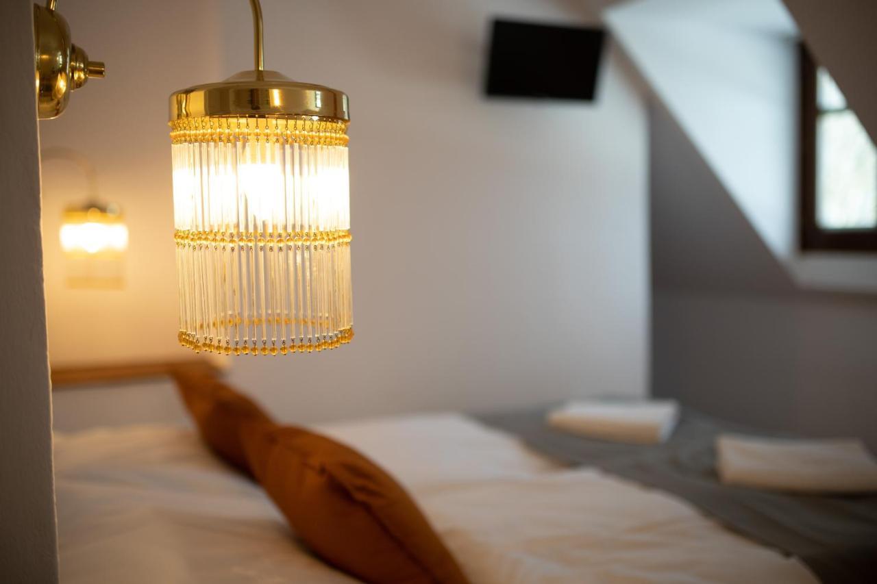 Hotel Petrin Jablonec nad Nisou Kültér fotó