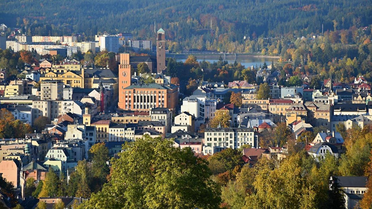 Hotel Petrin Jablonec nad Nisou Kültér fotó